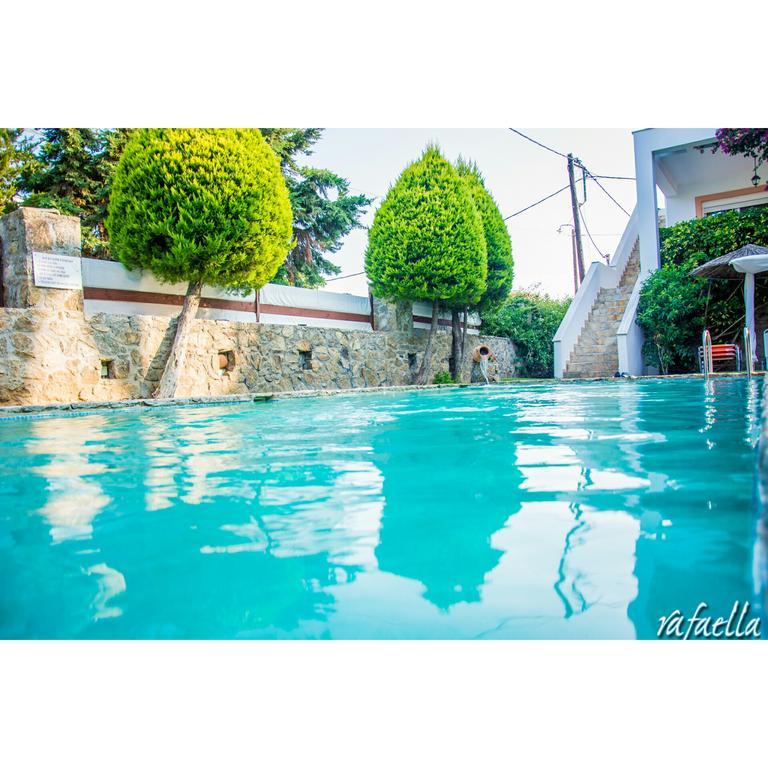 Irene'S Maisonette At Rafaella Resort Kokkonion Luaran gambar