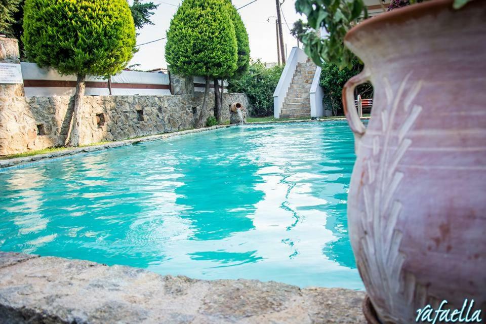 Irene'S Maisonette At Rafaella Resort Kokkonion Luaran gambar